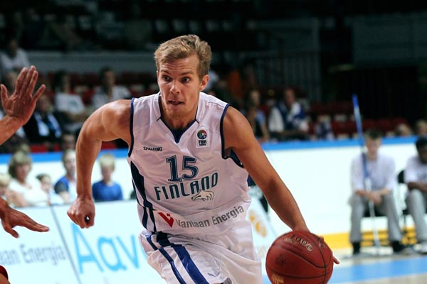 t_nikkarinenantto2012b