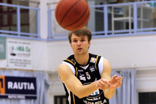 t_hirvikoskihenri2012