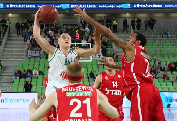 sf_salinsasu-hapoel2014