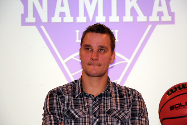 ph_tupamakimikko2014