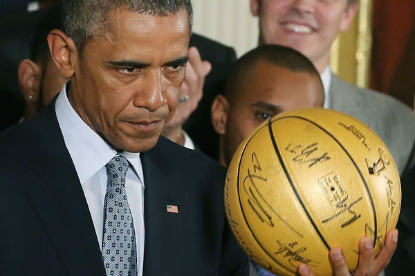 getty_spurswhitehouse2015e