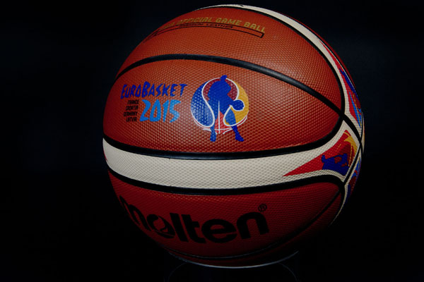 EuroBasket_2015_pallo3