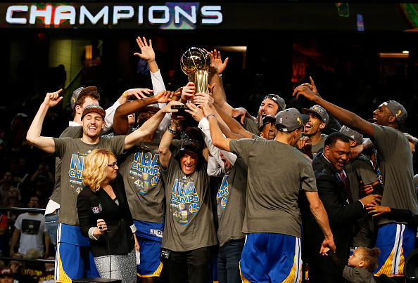 getty_goldenstate-mestari2015