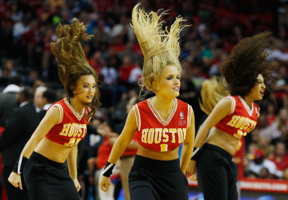 getty_cheerleaderhouston2014