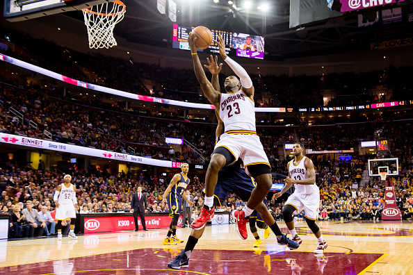 getty_JamesLeBron20151108