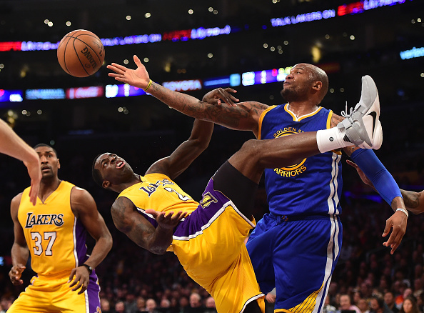 getty_lakersgoldenstate2016