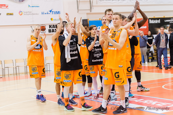ehau_karhu2016a