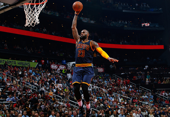 getty_jameslebron2016g