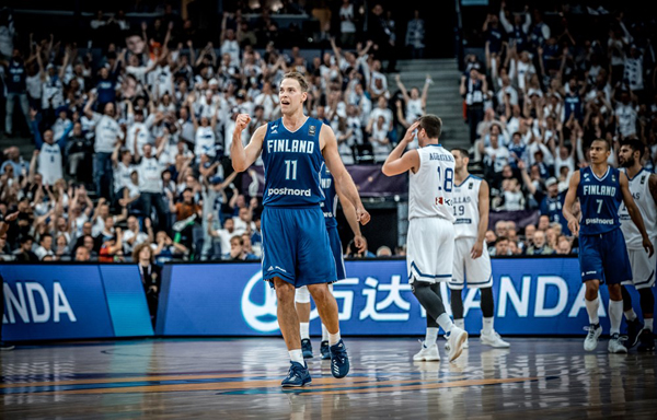 fiba_koponenpetteri_kreikkaem2017a