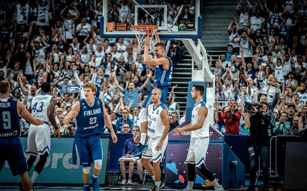 fiba_lindbomcarl_kreikka2017a