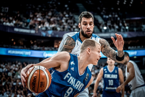 fiba_salinsasu_kreikkaem2017