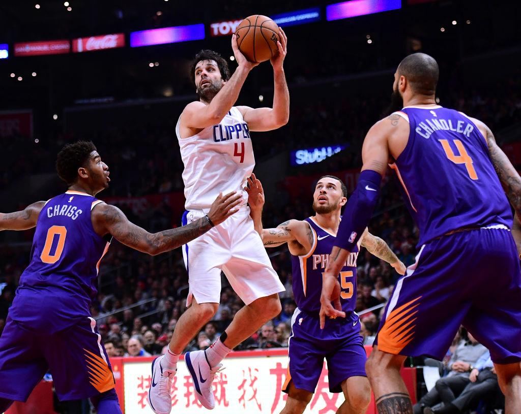 Phoenix Suns v Los Angeles Clippers