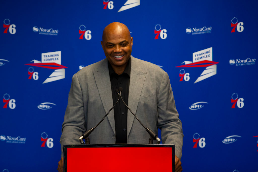 Philadelphia 76ers Unveil Charles Barkley Sculpture