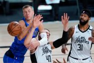 Los Angeles Clippers v Dallas Mavericks – Game Three