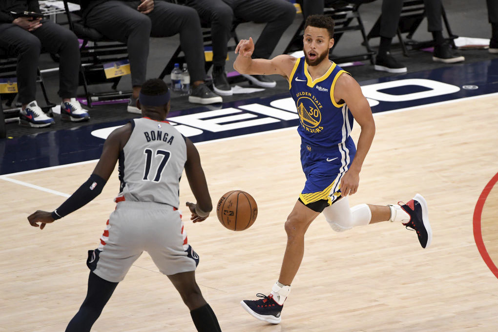 getty_currystephen2021