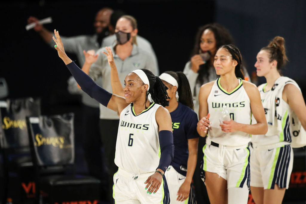 Dallas Wings v Los Angeles Sparks