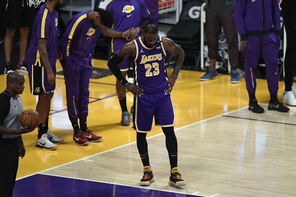 getty_jameslebron2021