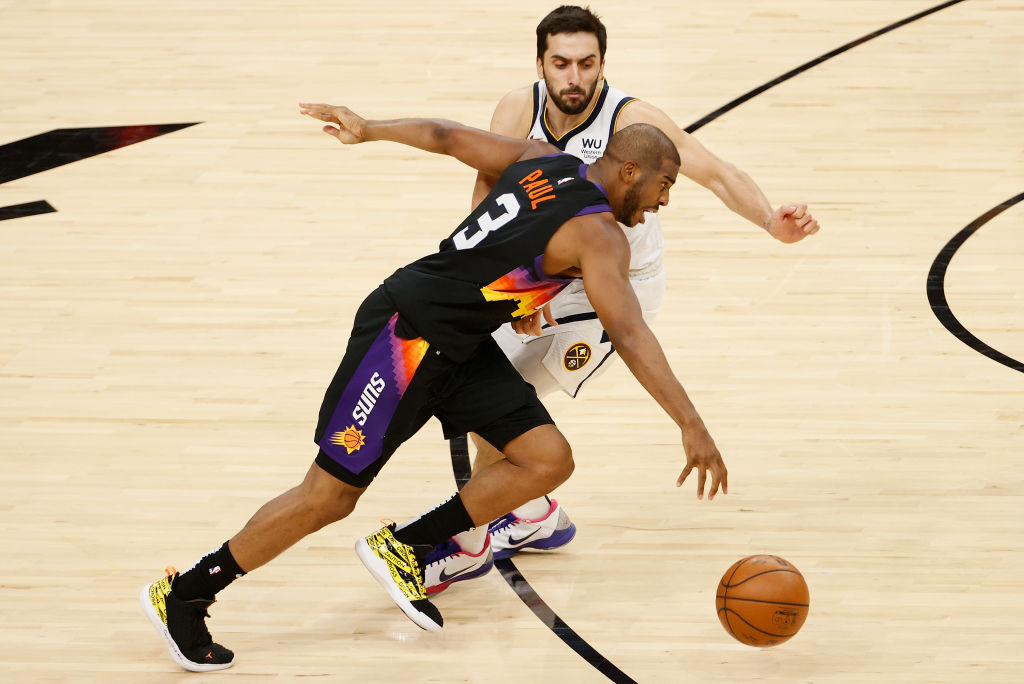 Denver Nuggets v Phoenix Suns – Game One
