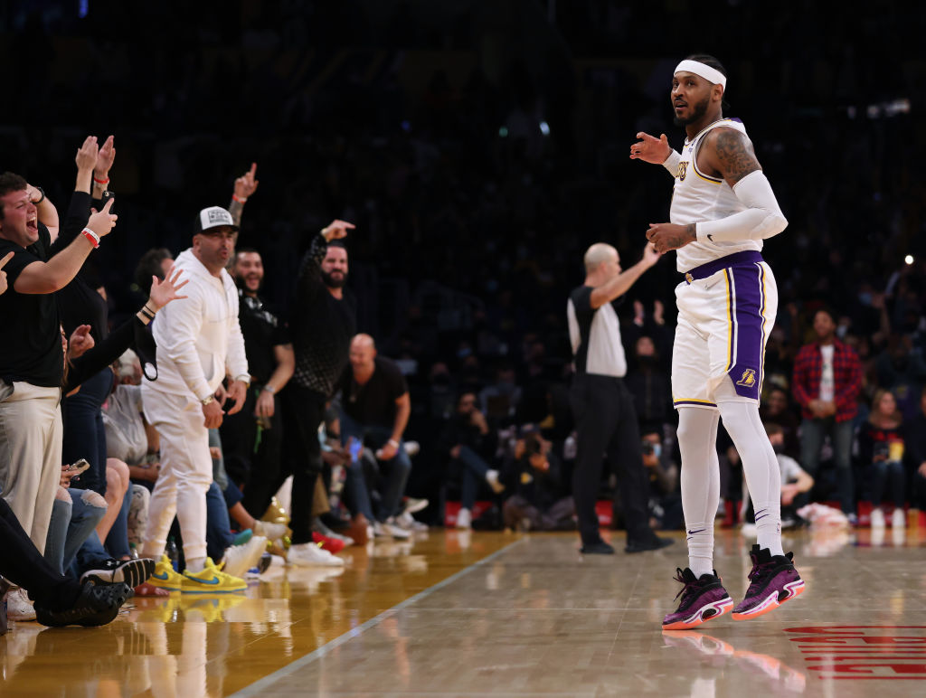 Memphis Grizzlies v Los Angeles Lakers
