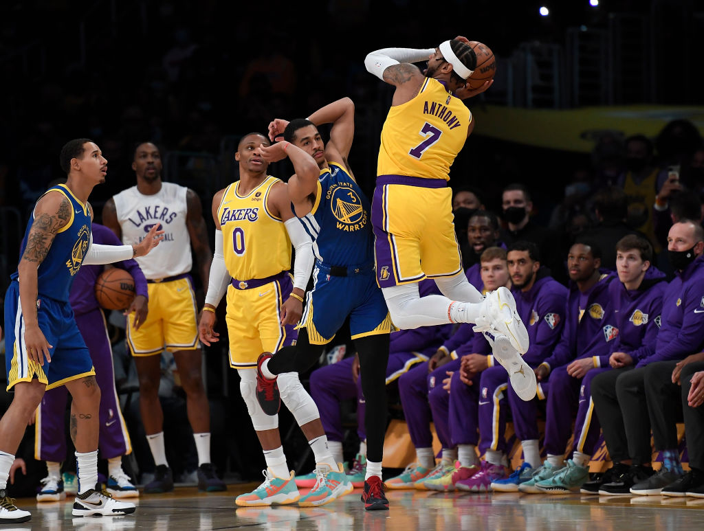 Golden State Warriors v Los Angeles Lakers
