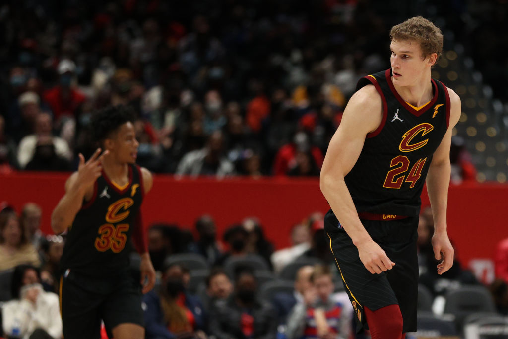 Cleveland Cavaliers v Washington Wizards