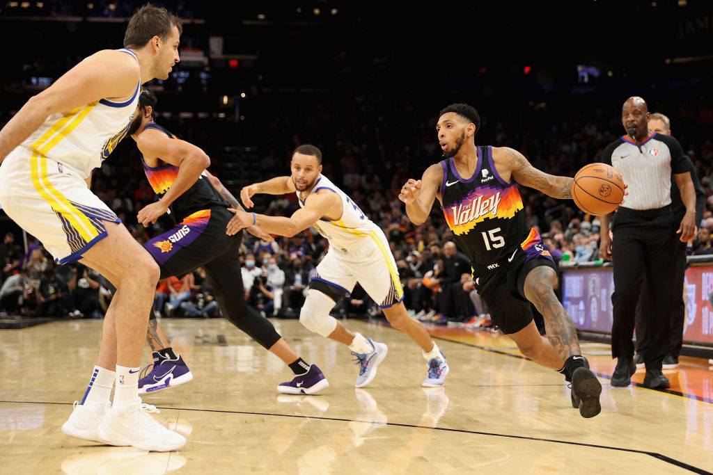 Golden State Warriors v Phoenix Suns