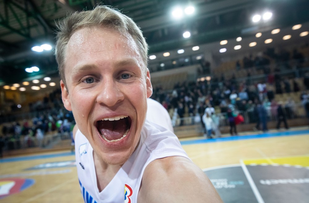fiba_salinsasu2022d