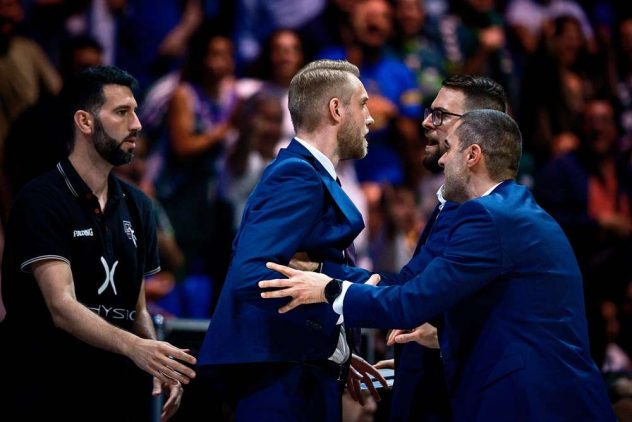 fiba_iisalotuomas23b