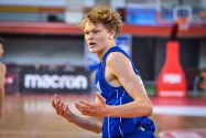 Miikka Muurinen nähtiin Euroliigassa fiba_muurinenmiikka23