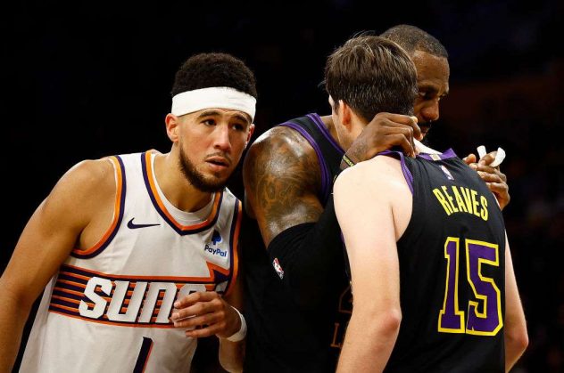 getty_lakersphoenix23