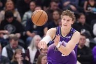 Lauri Markkaselle rikkoi viisikymppisen – tekoa ällistellään Lauri Markkanen